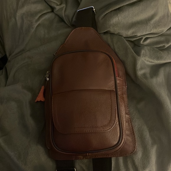 Men’s shoulder Bags - Picture 7 of 7